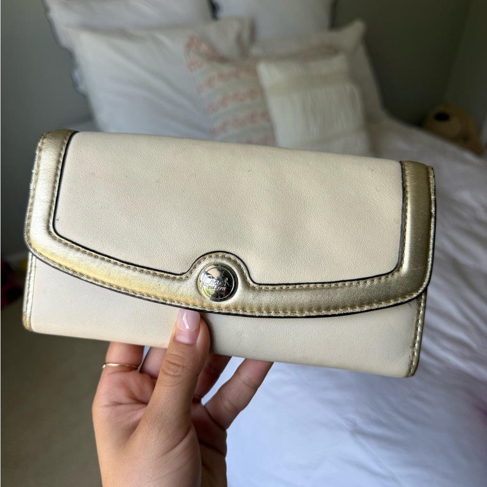 Coach Cream and Gold Women's Wallet
